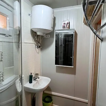 Romantikus Erdei Kunyho Jakuzzival Heviz Koezeleben * Rezi