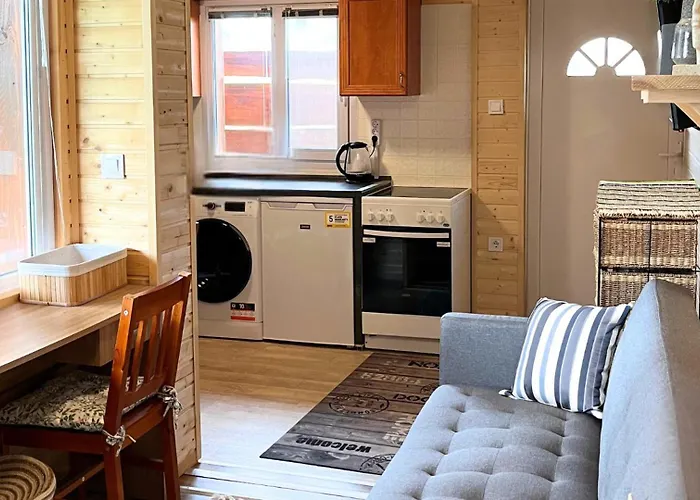Appartement Romantikus Erdei Kunyho Jakuzzival Heviz Koezeleben